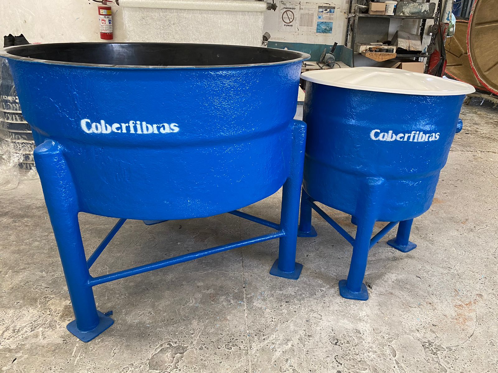 coberfibras-caixa-d-gua-de-fibra-de-vidro-quadrada-ou-com-fundo